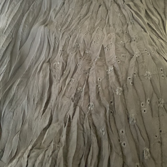 black uneven skirt - Picture 2 of 2